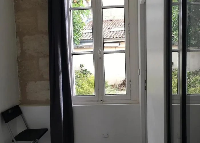 Petit T2 De Charme 아파트